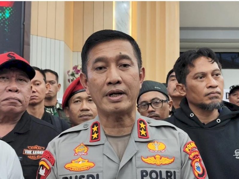 Pasca Kericuhan di DPRD Makassar, Kapolda Sulsel Bantah Polisi 'Menghilang'