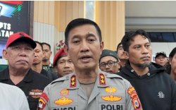 Pasca Kericuhan di DPRD Makassar, Kapolda Sulsel Bantah Polisi 'Menghilang'