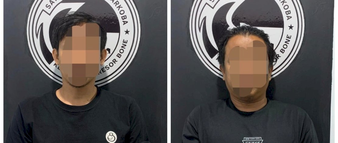 Dua pelaku narkoba berhasil ditangkap oleh Satres Narkoba Polres Bone.