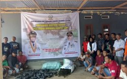 Pemprov Sulsel Perkuat Ekonomi Biru, Salurkan 2.000 Paket Bibit Rumput Laut di Luwu Raya