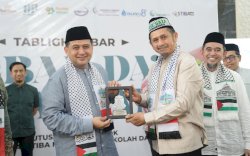 Wali Kota Makassar Lepas Ratusan Da'i STIBA, Teken MoU Pendidikan dan Urban Farming