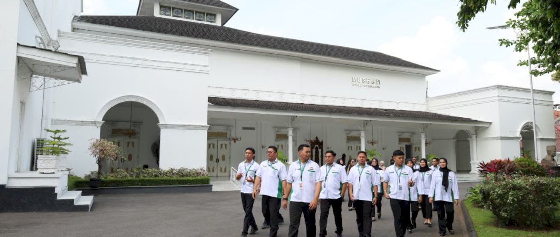 PPI Kota Makassar Telusuri Jejak Sejarah di Istana Kepresidenan Yogyakarta, Perkuat Semangat Kebangsaan