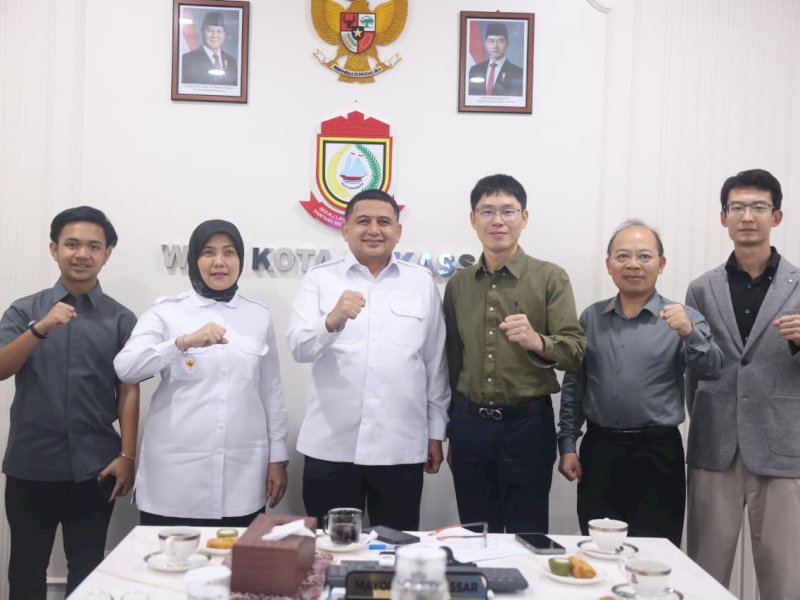Investor Asal Tiongkok Paparkan Desain Stadion Untia di Hadapan Munafri-Aliyah