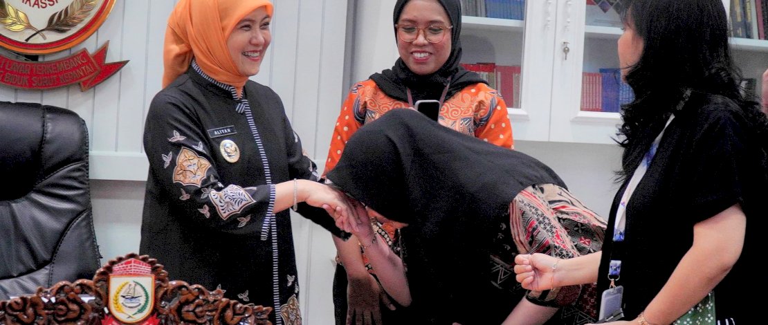 Wakil Wali Kota Makassar, Aliyah Mustika Ilham, menerima audiensi dari jajaran manajemen Aerotel Smile Makassar, di Ruang Wakil Wali Kota, Kantor Wali Kota Makassar, Kamis, 11 September 2025.