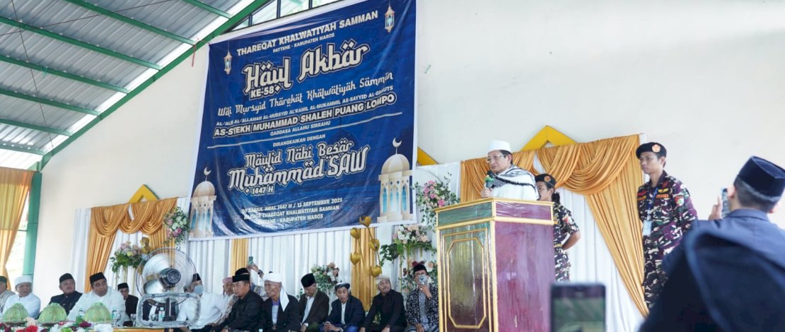 Menag Prof. Nasaruddin Umar menyampaikan tausiyah inspiratif dalam acara Maulid Akbar yang diselenggarakan tarekat Khalwatiyah Samman, Pattene, Kecamatan Marusu, Kabupaten Maros, Sulsel, Sabtu, 13 September 2025.