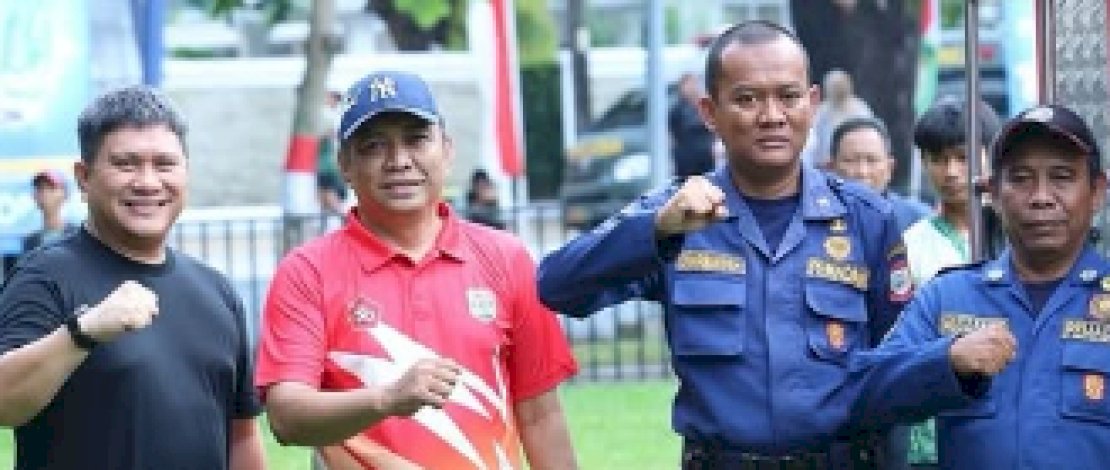 Kepala Dinas Pemadam Kebakaran dan Penyelamatan (Damkarmat) Kota Makassar, Fadli Wellang, A.P., M.A.P., urut serta dalam TNI 80 Elite Marathon Piala Panglima. Event bergengsi yang digelar pada Minggu, 14 September 2025 di Lapangan Gelora Hasanuddin Makassar