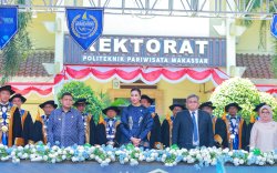 Menteri Pariwisata Hadiri Wisuda Poltekpar Makassar, 565 Lulusan Siap Bersaing Global