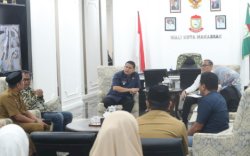 Pemkot Makassar Gandeng Kejari Tertibkan Aset Kendaraan Dinas DPRD