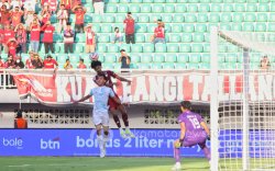 Kebuntuan di Stadion Habibie, Laga PSM Vs PSIM Tanpa Gol