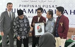 Anis Matta Ajak Mahasiswa Muhammadiyah Pelajari Pergulatan Pemikiran dalam Diplomasi Global