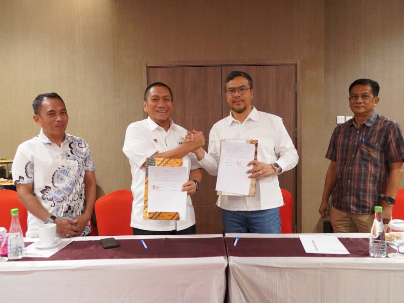 Sering Dikeluhkan Warga, Pemkab Luwu Timur Ambil Alih Penanganan Tiga Ruas Jalan Nasional