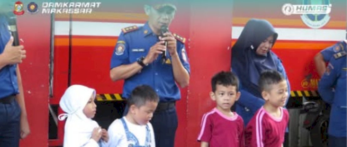 Edukasi Sejak Usia Dini, TK Rahmah & TK Dini Bunga Asya Belajar di Damkarmat Makassar