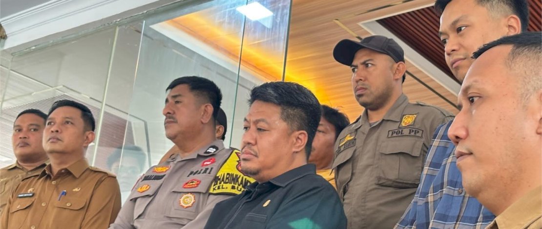 DPRD Makassar Terima Aspirasi Laskar Merah Putih, Komitmen Kawal PPDB 2025 Agar Berpihak ke Siswa Kurang Mampu