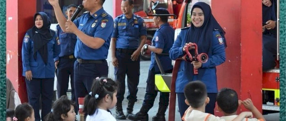 Edukasi Sejak Dini: Siswa TK Antusias Belajar Pencegahan Kebakaran di Damkarmat Makassar