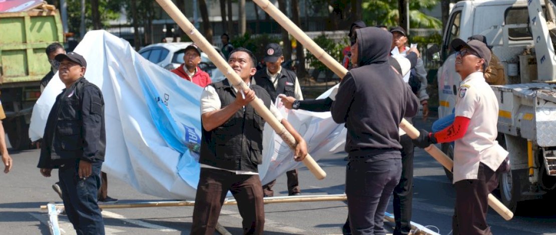 Makassar Genjot PAD, Pengawasan Ketat dan Penertiban Reklame Ilegal Digalakkan