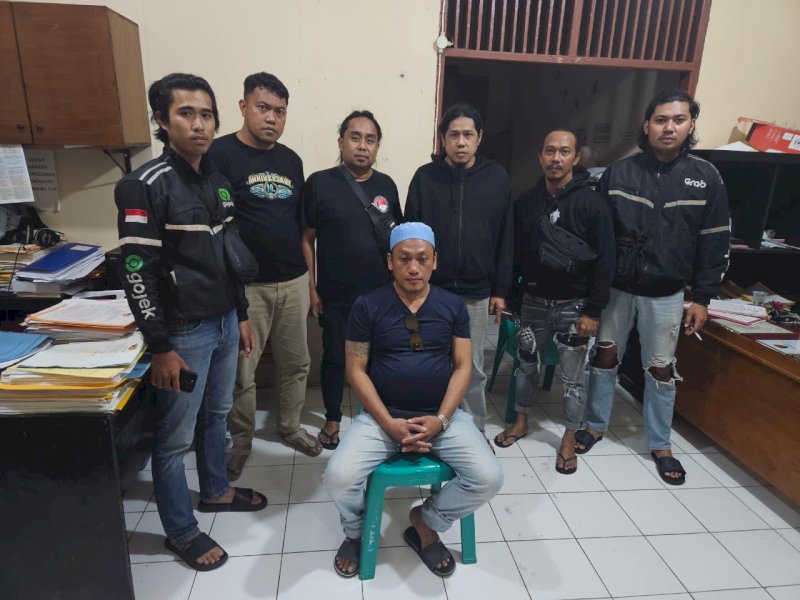 Emosi Ditantang Duel, Pemilik Kontrakan di Bone Tikam Tamu Penyewa Hingga Tewas