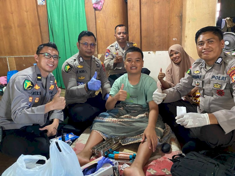 Kapolres Jeneponto Galakkan Sunat Gratis Door to Door, Tiga Anak Kurang Mampu Disantuni