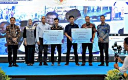 Menko Perekonomian Saksikan Akad Massal 800 Ribu Debitur KUR, Sulsel Hadirkan Seribu Pelaku UMKM