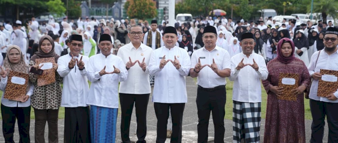 Wali Kota Munafri Pimpin Apel Hari Santri 2025, Sampaikan Amanat Menteri Agama RI