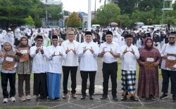 Wali Kota Munafri Pimpin Apel Hari Santri 2025, Sampaikan Amanat Menteri Agama RI