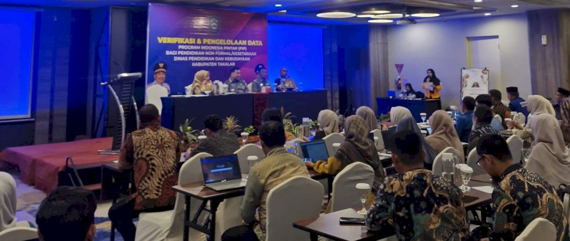 Bupati Takalar Buka Kegiatan Verifikasi dan Pengelolaan Data Siswa Program Indonesia Pintar bagi Pendidikan Non Formal/Kesetaraan Tahun 2025