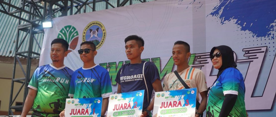 Ratusan peserta turut memeriahkan Bantimurung Jungle Run 2025, Sabtu, 25 Oktober 2025. Ratusan peserta turut memeriahkan Bantimurung Jungle Run 2025, Sabtu, 25 Oktober 2025.