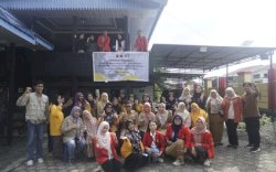 Sulap' Jamur Lokal Jadi Dendeng & Kaldu Premium: Unhas Bawa Inovasi Pangan ke Parepare, Gandeng KWT Masagena