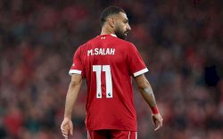 Mohamed Salah Ukir Rekor Bersejarah di Tengah Krisis Liverpool Mohamed Salah Ukir Rekor Bersejarah di Tengah Krisis Liverpool