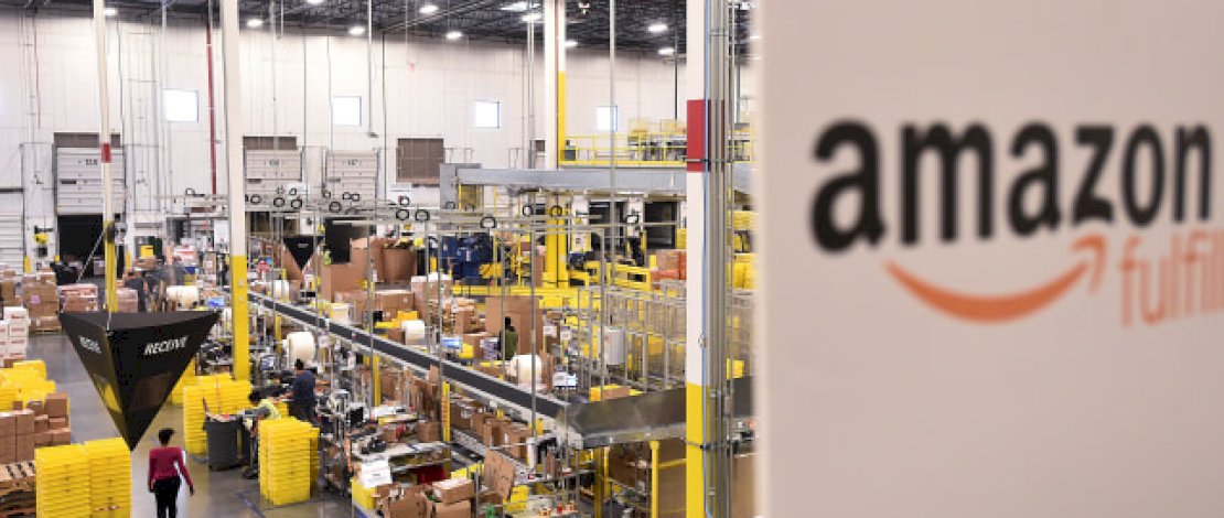 PHK Terbesar Kedua Amazon: 30.000 Karyawan Tumbang, Dulu Karena Resesi, Kini Karena AI! PHK Terbesar Kedua Amazon: 30.000 Karyawan Tumbang, Dulu Karena Resesi, Kini Karena AI!