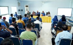 Camat Wajo Tekankan Transparansi Pemilihan RT/RW Sesuai Perwali 20/2025 Camat Wajo Tekankan Transparansi Pemilihan RT/RW Sesuai Perwali 20/2025