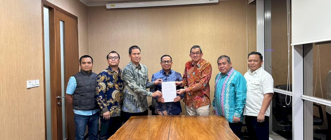 Pelindo Regional 4 dan PT Eastern Teken Kerja Sama Layanan Kepelabuhanan