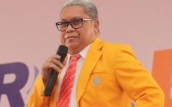 Prof Karta Jayadi Dinonaktifkan, Mendiktisaintek Tunjuk Prof Farida Patittingi Plh Rektor UNM