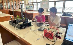 Program Robotik SMA Dwiwarna: Modul Unggulan yang Mencetak Juara Nasional