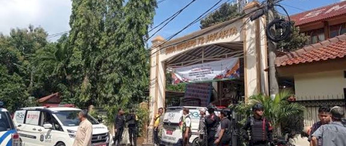 Suasana pasca ledakan di SMAN 72 Jakarta. (Foto: Ist)