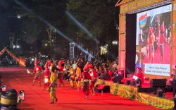 Singara Bulang Pertunjukan Seni dan Budaya Indonesia di HUT 418 Makassar