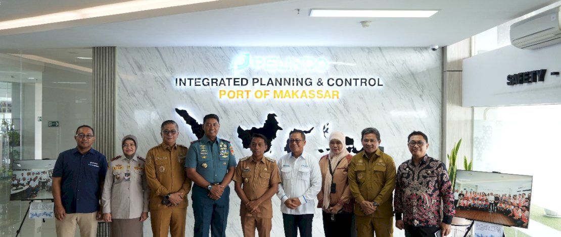 PT Pelabuhan Indonesia (Persero) atau Pelindo menggelar Sulsel Export Day Tahun 2025, menjadi salah satu simbol kemajuan konektivitas dan penguatan rantai logistik di Kawasan Timur Indonesia (KTI), serta upaya konkret mendorong peningkatan ekspor dari Provinsi Sulsel.
