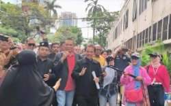 Roy Suryo Cs Penuhi Panggilan Pemeriksaan Awal sebagai Tersangka Tudingan Ijazah Palsu