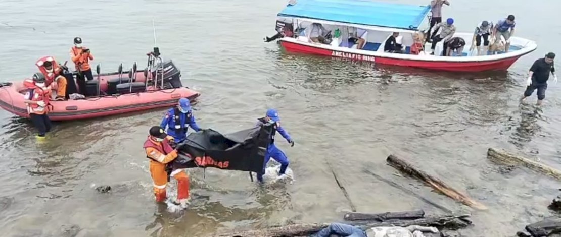 Mayat Pria Ditemukan di Pesisir Pulau Lae-lae Makassar, Basarnas: Korban Dievakuasi ke RS Bhayangkara