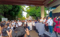 Munafri Dampingi Mentan RI, Tinjau Pasar Murah dan Kesehatan Gratis di Rangkaian Mukernas serta HUT KKSS 