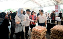 Pemprov Sulsel Apresiasi Aksi Sosial Besar-Besaran KKSS: 15 Ribu Paket Sembako Murah & Layanan Kesehatan Gratis Serbu Karebosi