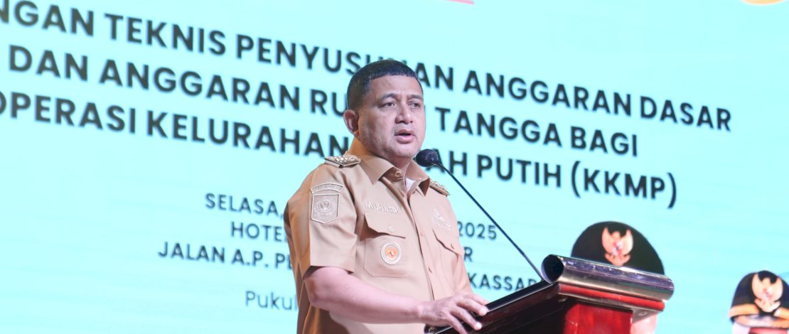 Wali Kota Makassar, Munafri Arifuddin, membuka secara resmi Bimbingan Teknis (Bimtek) Penyusunan Anggaran Dasar dan Anggaran Rumah Tangga (AD/ART) Koperasi Kelurahan Merah Putih (KKMP) yang digelar oleh Dinas Koperasi dan UMKM Kota Makassar, Selasa (18/11/2025).
