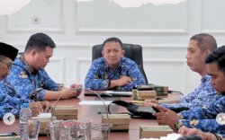 Camat Tamalanrea Pimpin Rapat Koordinasi Bersama Lurah dan Pejabat Struktural