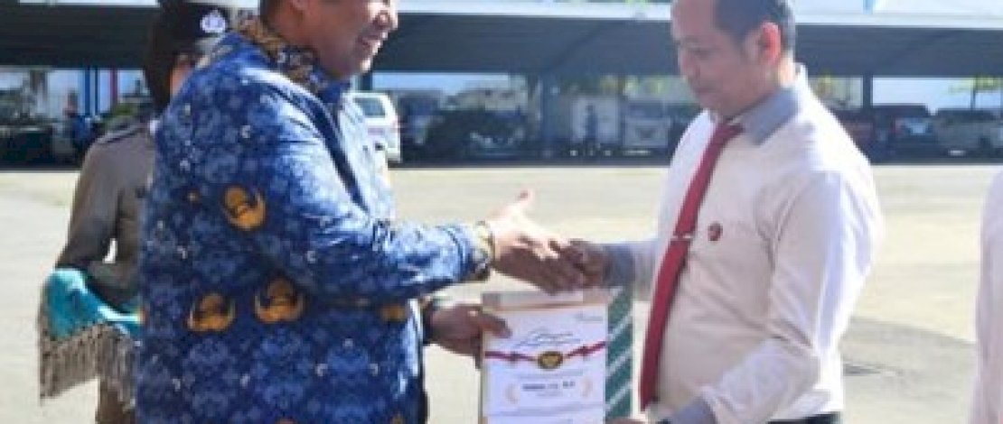 Bupati Maros Ikuti Upacara Hari Kesadaran Nasional 2025 dan Penyerahan Penghargaan serta SK Pensiun