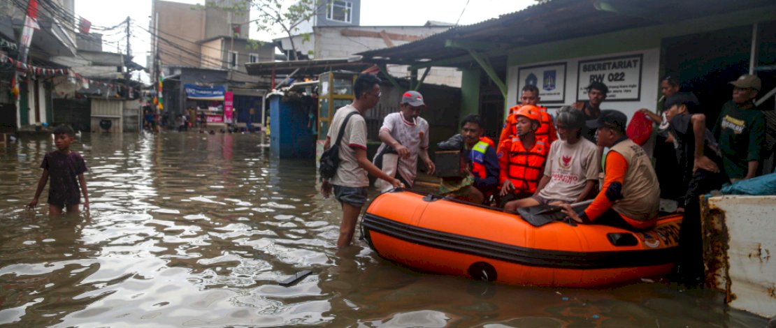 Genangan rob kembali terjadi di wilayah pesisir DKI Jakarta, Minggu, 23 November 2025.