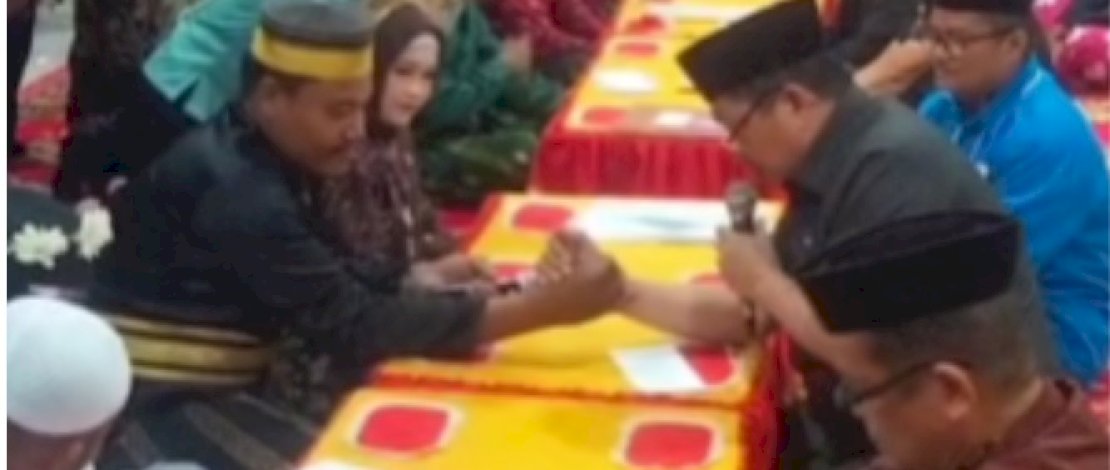 Ketua DPRD Parepare Ikut Jadi Penghulu di Program Nikah Massal Merdeka