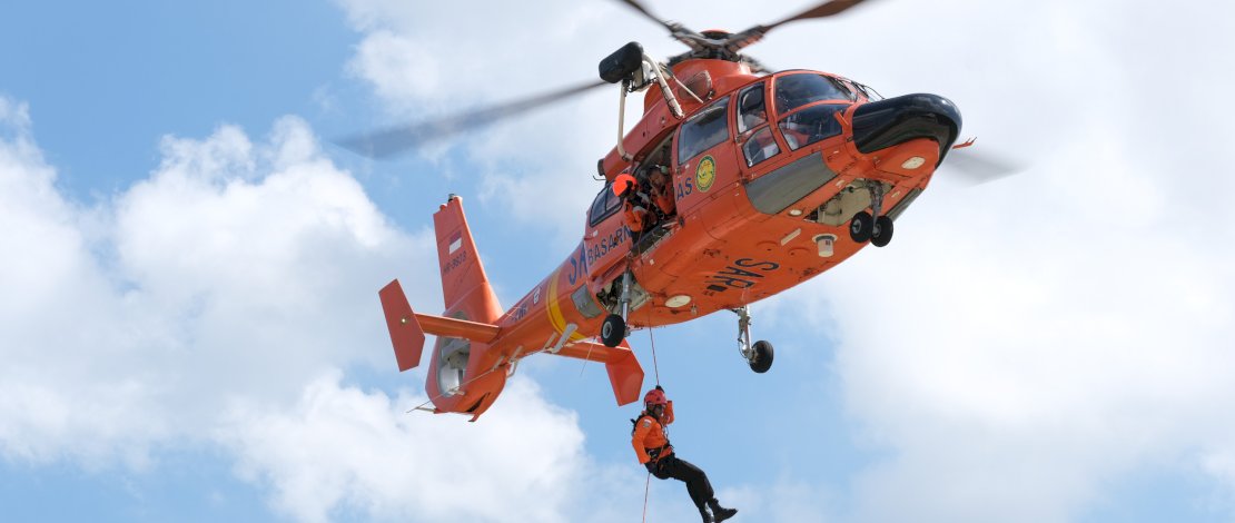 Pemerintah Kerahkan 11 Helikopter TNI dan Basarnas untuk Percepatan Penanganan Bencana di Sumatera dan Aceh