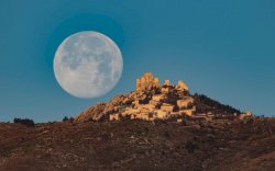Fenomena Cold Moon Hiasi Langit Indonesia Malam Ini, Purnama Terang Terakhir Tahun 2025