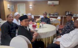 Ketua Yayasan Masjid Jami' Al Hidayah Lepas Kepulangan Jama'ah Tabligh Kembali ke Kota Makassar