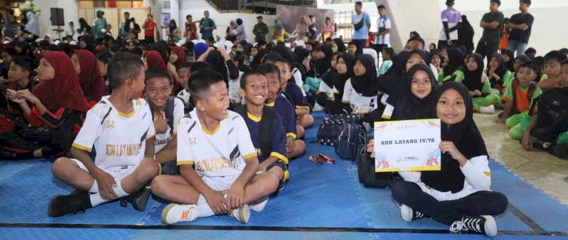 Pekan Olahraga Pendidikan (POP) FEST 2025 yang digelar oleh Dinas Pemuda dan Olahraga (Dispora) Kota Makassar di Gedung Manunggal, Minggu, 7 Desember 2025.
