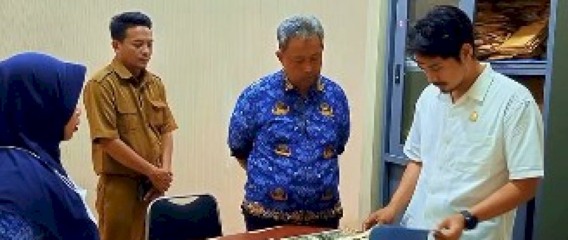 Tim Pansus DPRD Kunjungi Dinas Kearsipan Makassar Tinjau Depo Arsip Kota